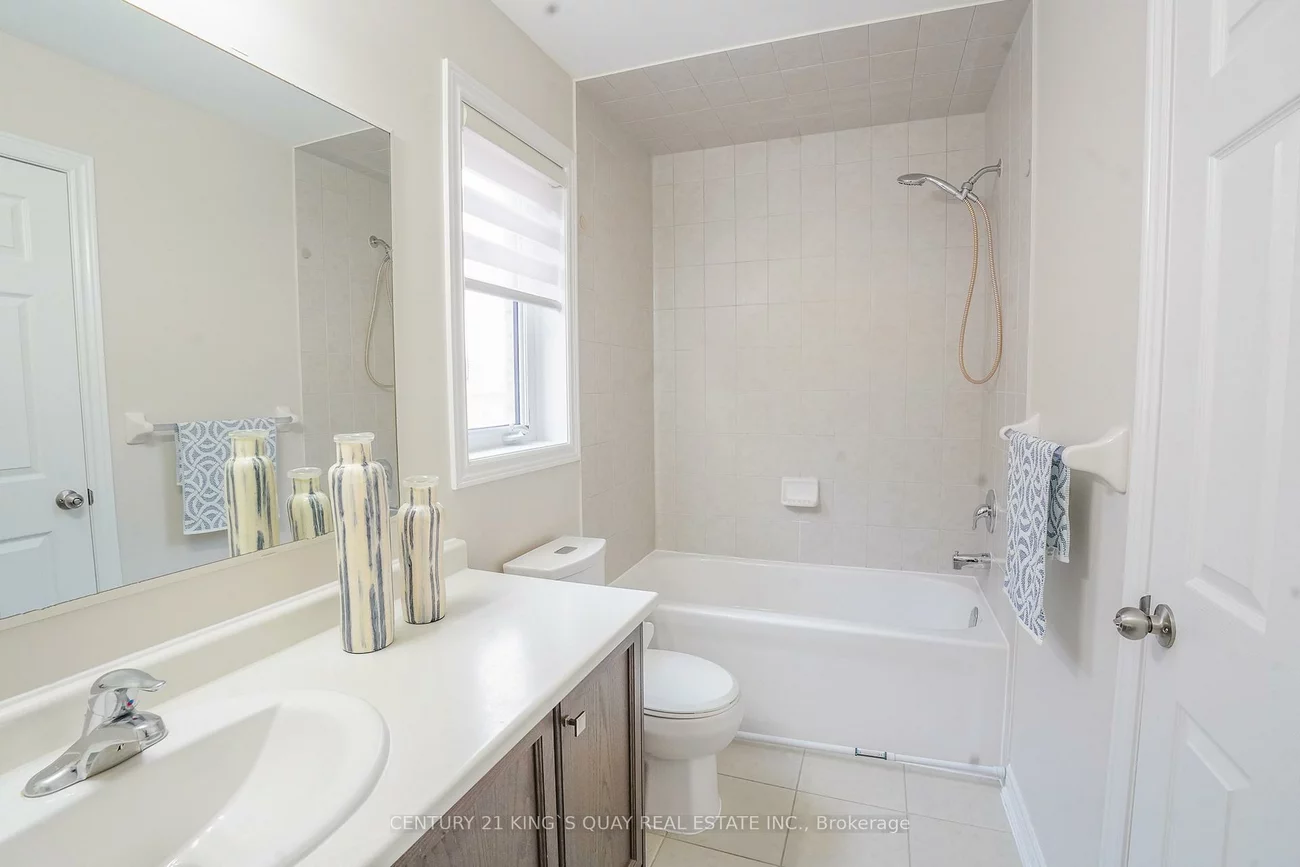 7, John Moore, Sharon, East Gwillimbury