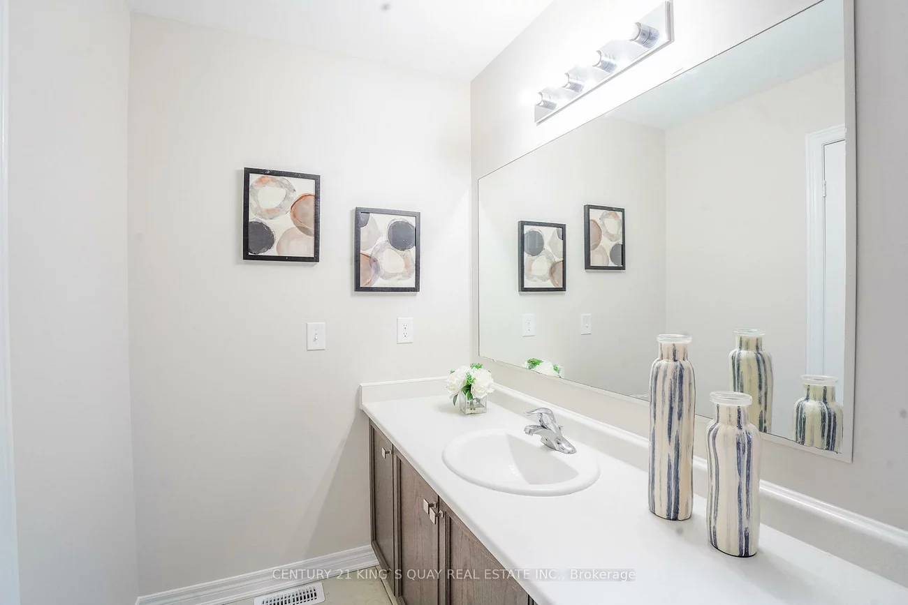 7, John Moore, Sharon, East Gwillimbury
