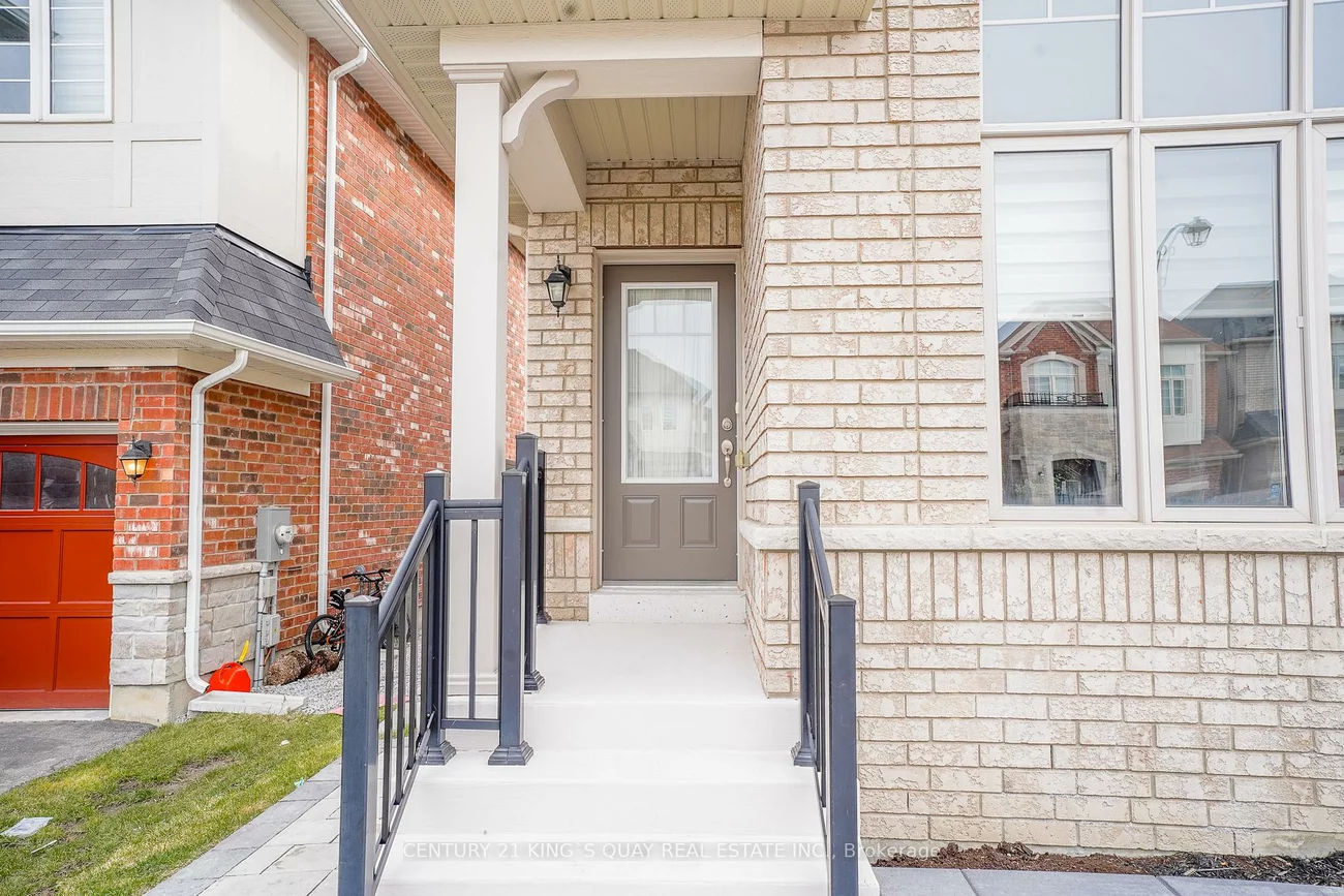 7, John Moore, Sharon, East Gwillimbury