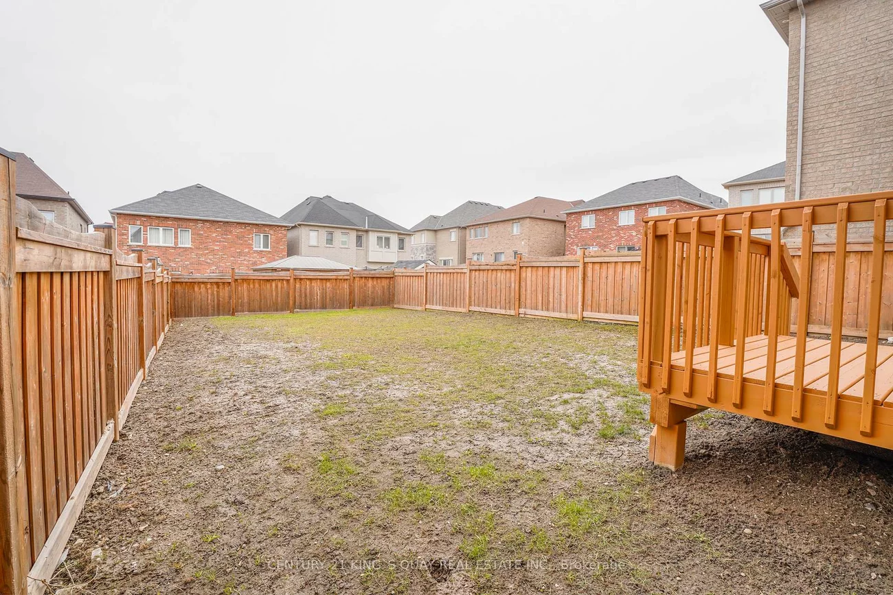 7, John Moore, Sharon, East Gwillimbury