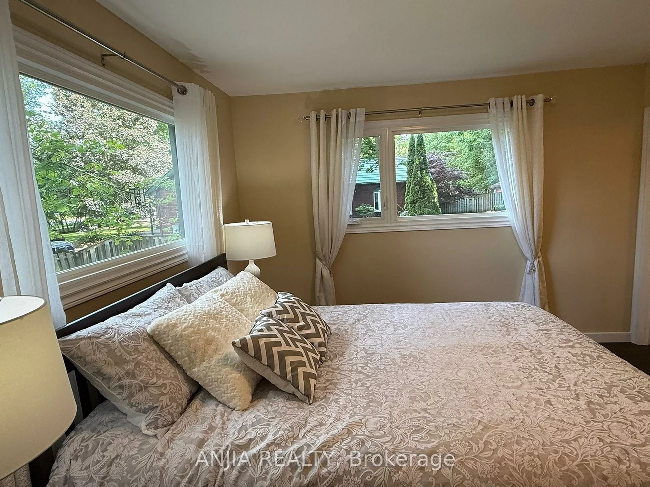263, Queensville, Holland Landing, East Gwillimbury