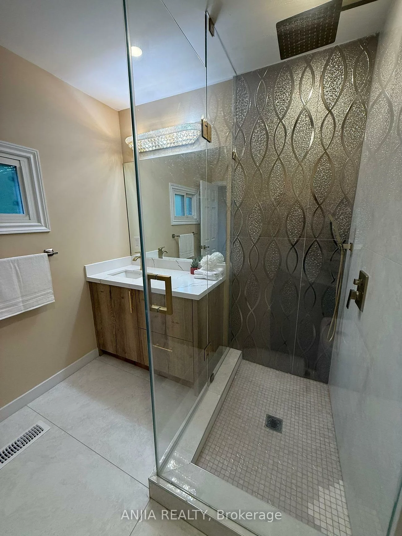 263, Queensville, Holland Landing, East Gwillimbury