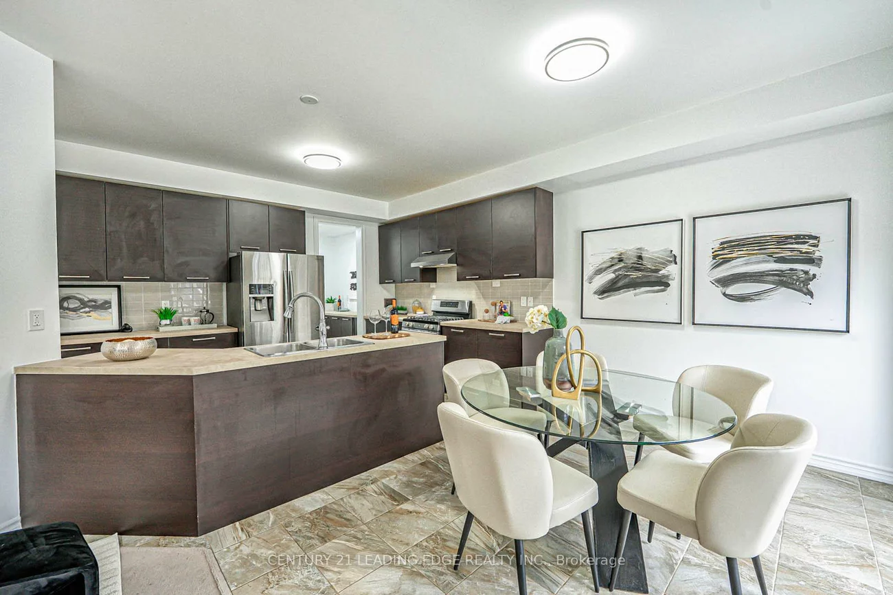 87, Ridge Gate, Mt Albert, East Gwillimbury