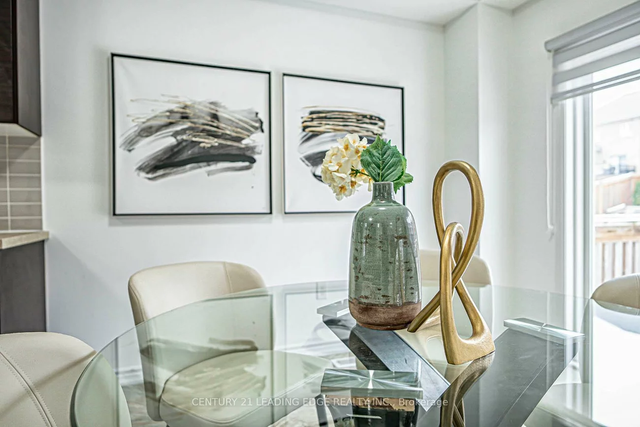 87, Ridge Gate, Mt Albert, East Gwillimbury