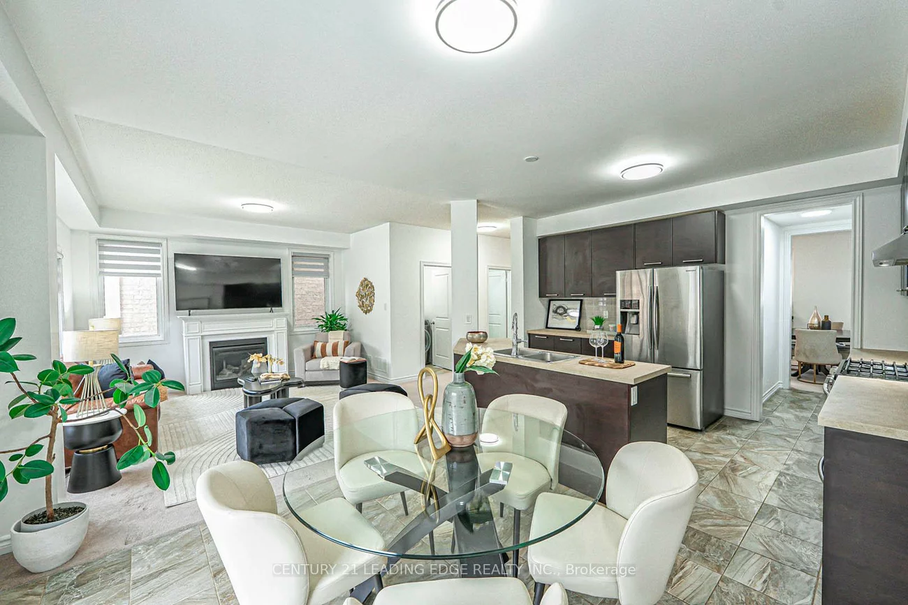 87, Ridge Gate, Mt Albert, East Gwillimbury
