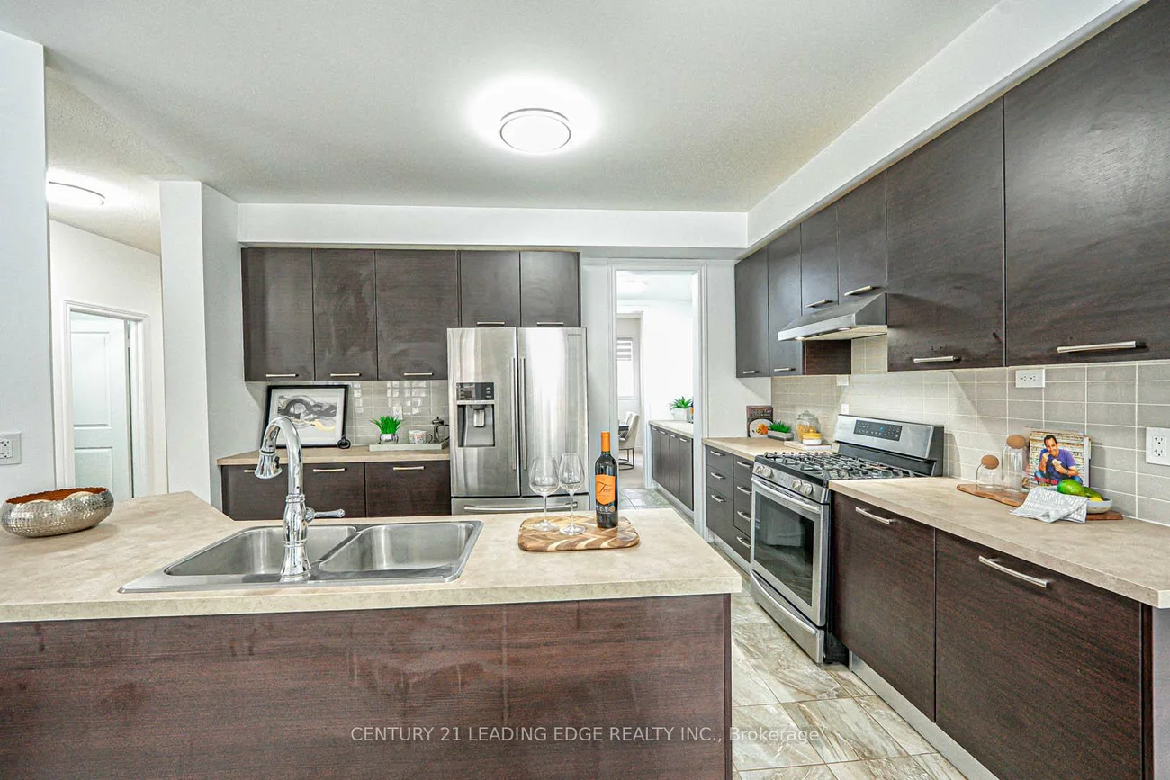87, Ridge Gate, Mt Albert, East Gwillimbury