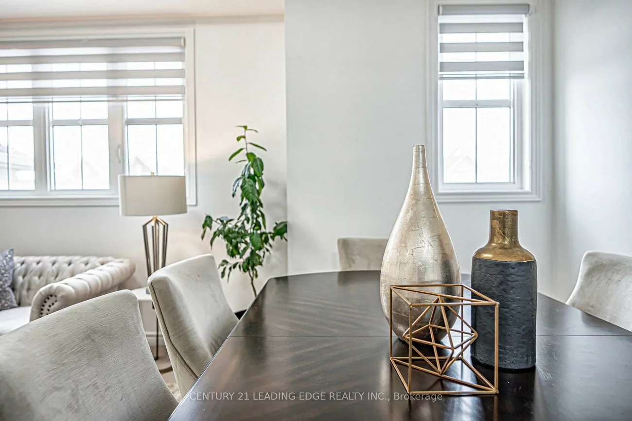 87, Ridge Gate, Mt Albert, East Gwillimbury