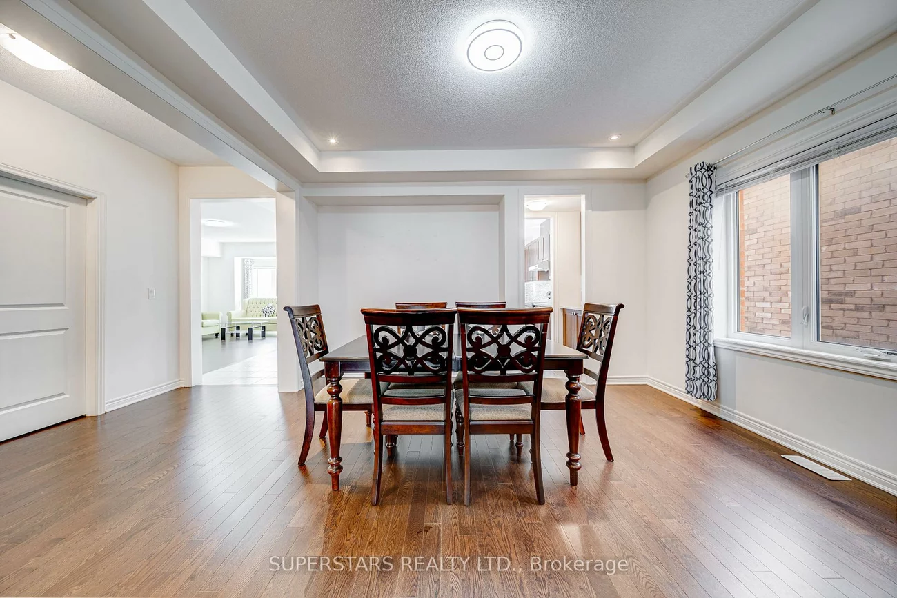 7, Kenneth Ross, Sharon, East Gwillimbury