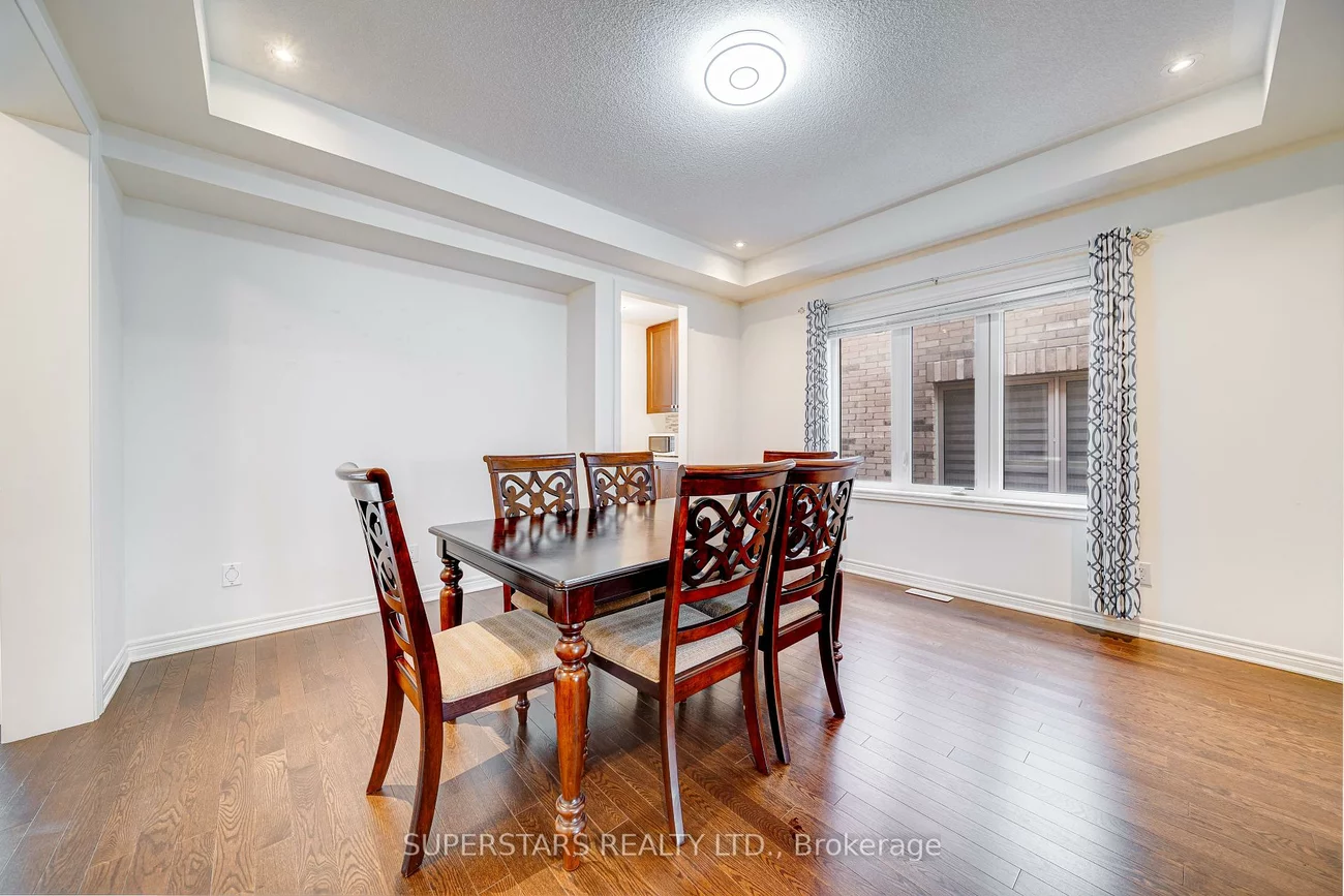 7, Kenneth Ross, Sharon, East Gwillimbury