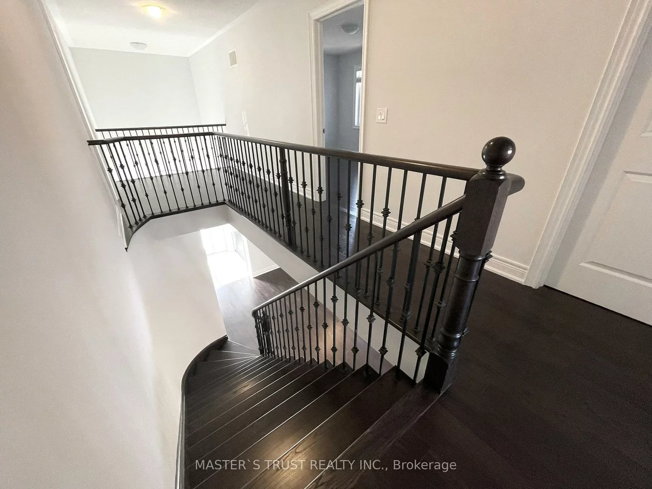 18, CLIFFORD FAIRBARN, Queensville, East Gwillimbury