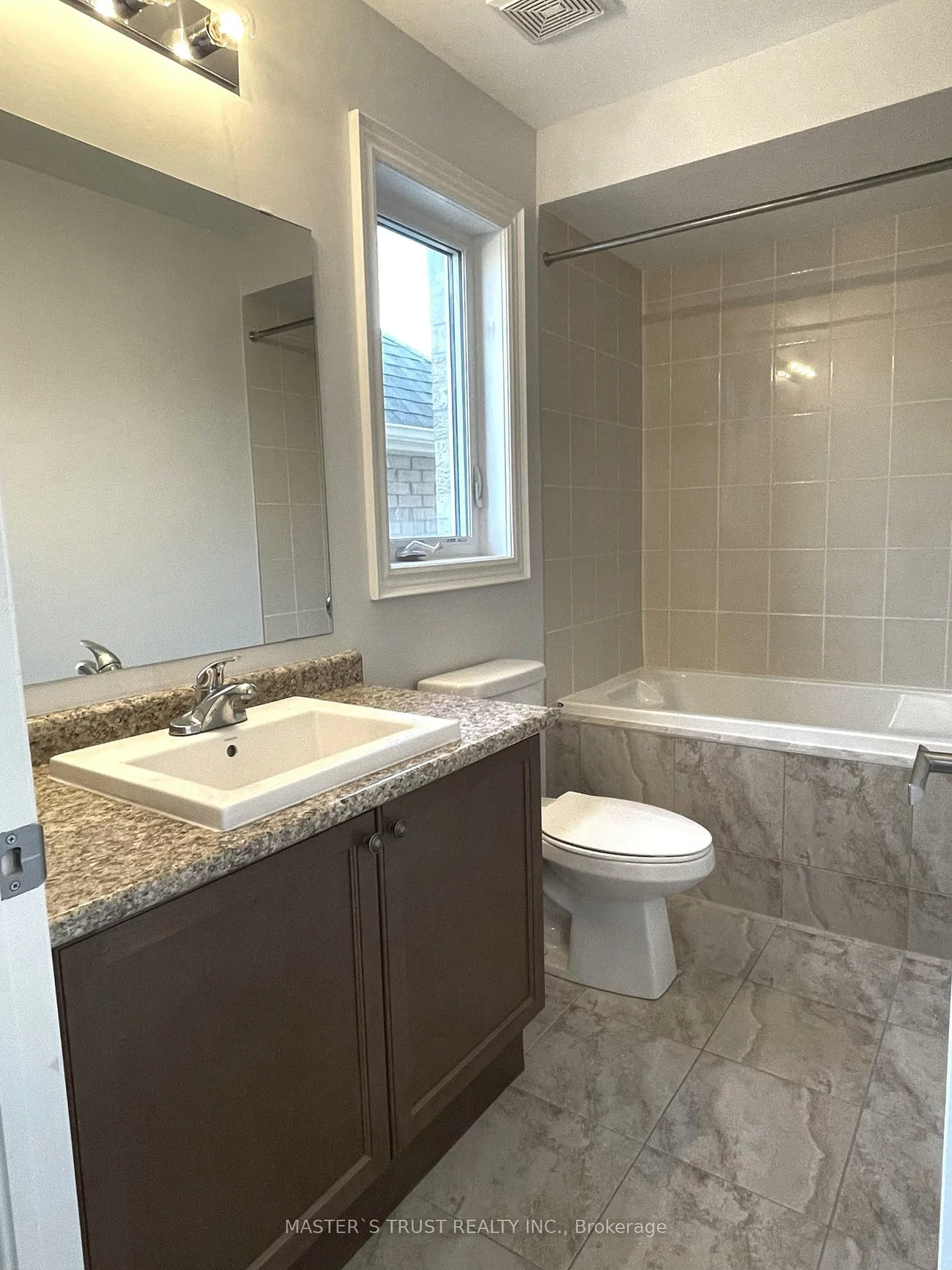 18, CLIFFORD FAIRBARN, Queensville, East Gwillimbury