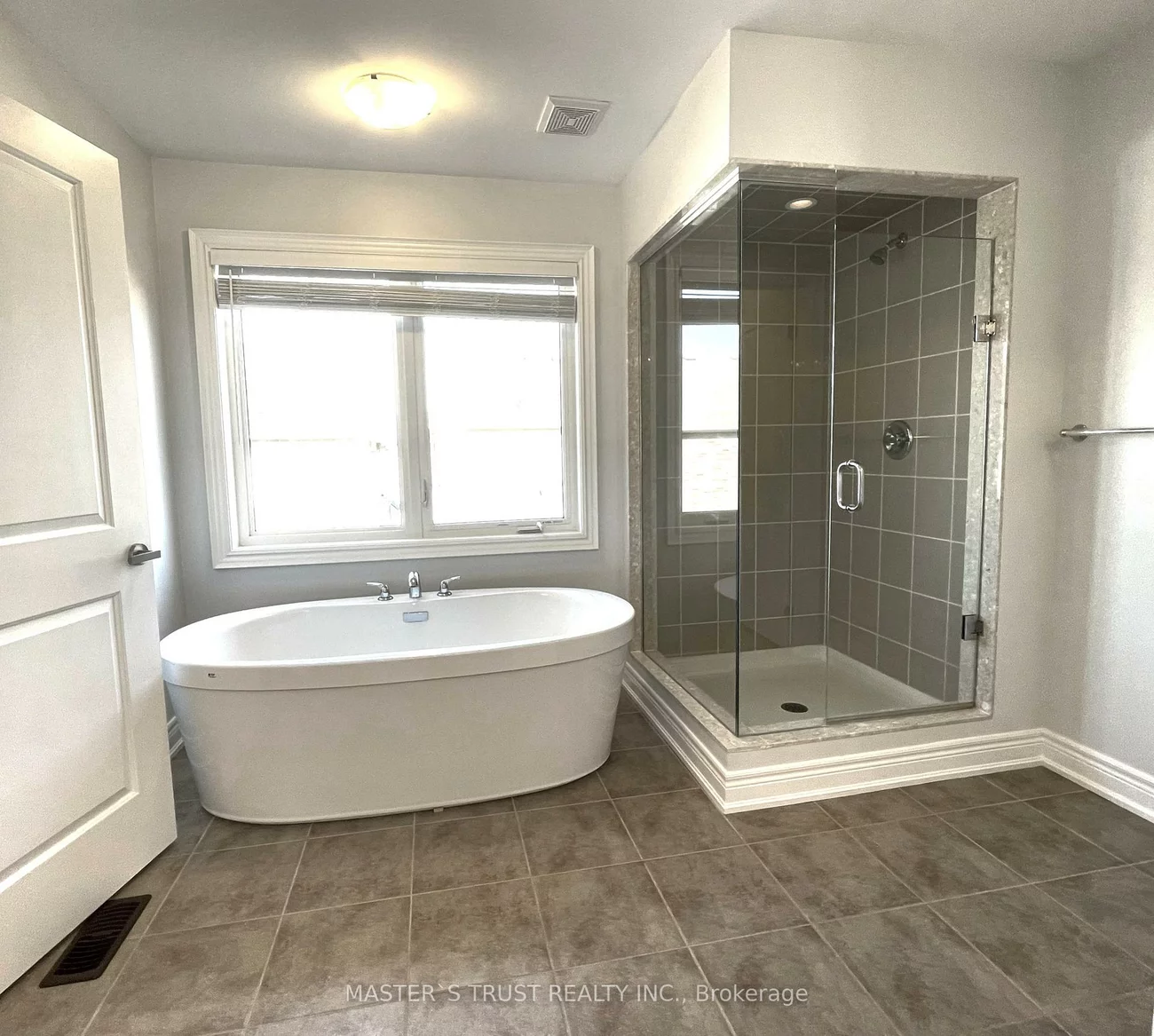 18, CLIFFORD FAIRBARN, Queensville, East Gwillimbury