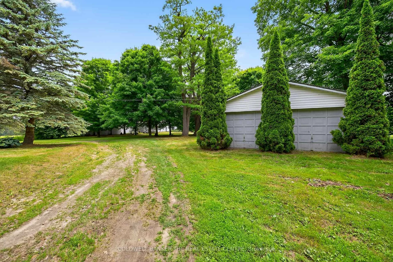 21151, Warden, Rural East Gwillimbury, East Gwillimbury