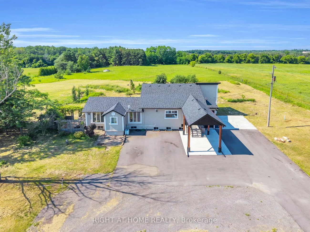 3498, Boag, Queensville, East Gwillimbury