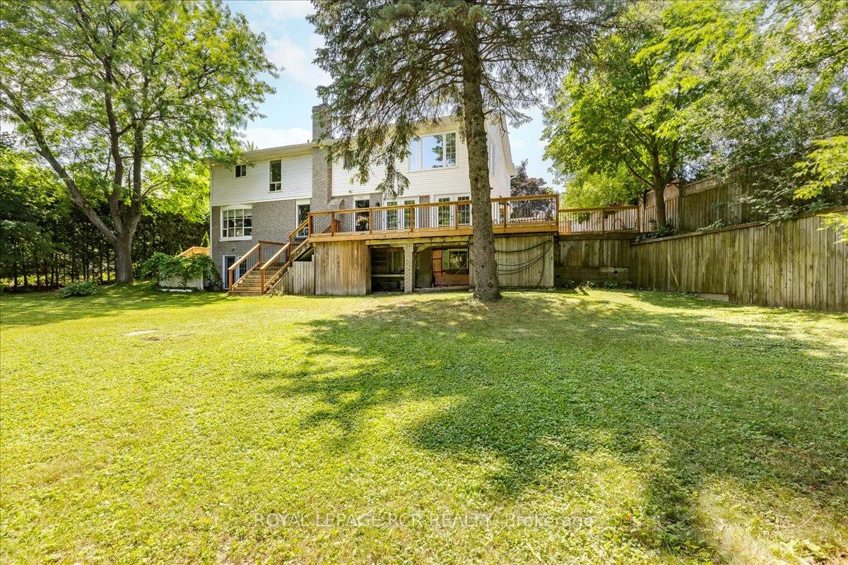 55, Valley Mills, Mt Albert, East Gwillimbury