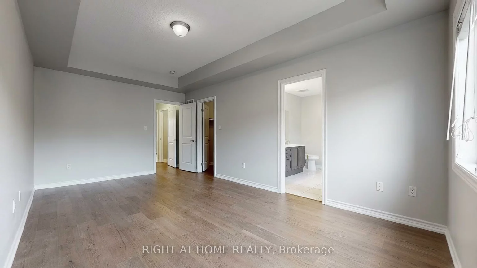 71, Mondial, Queensville, East Gwillimbury