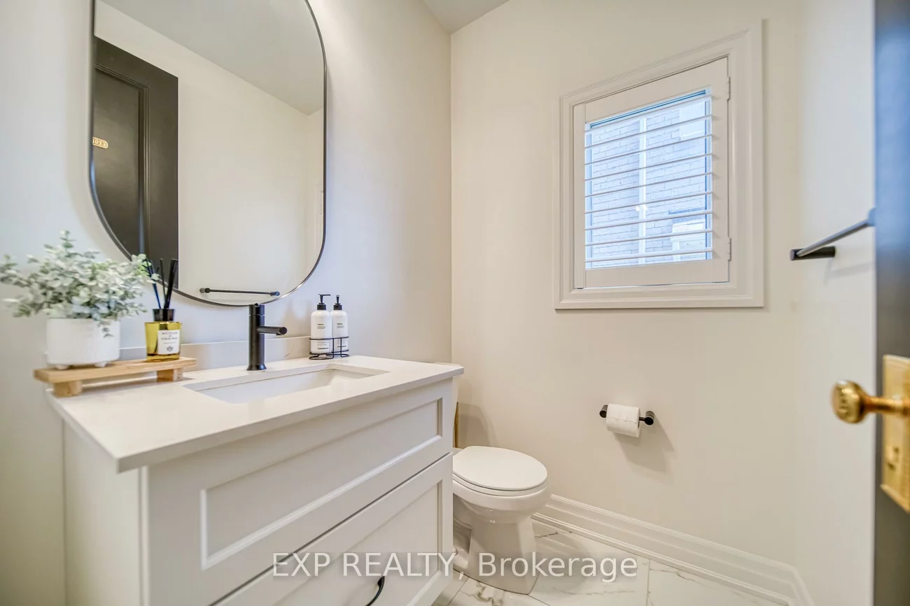 42, Meadow Vista, Holland Landing, East Gwillimbury