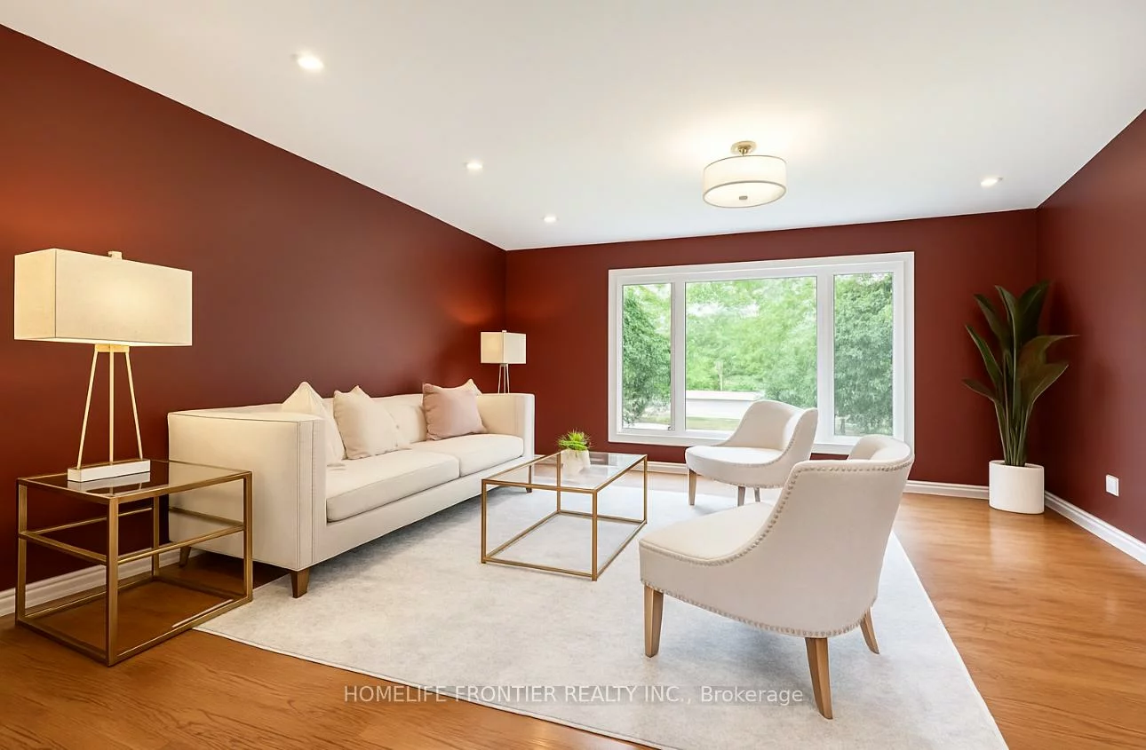 40, Delta, Holland Landing, East Gwillimbury