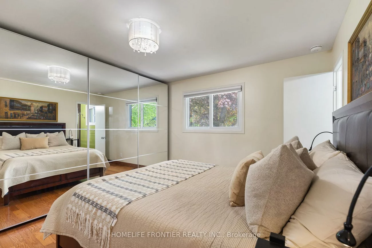 40, Delta, Holland Landing, East Gwillimbury
