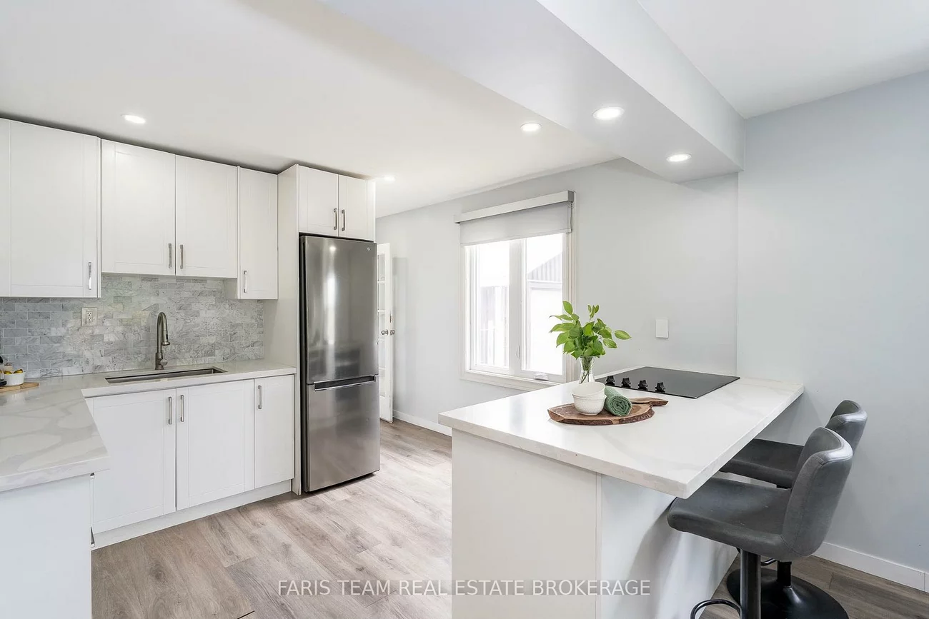 11, Park, Holland Landing, East Gwillimbury