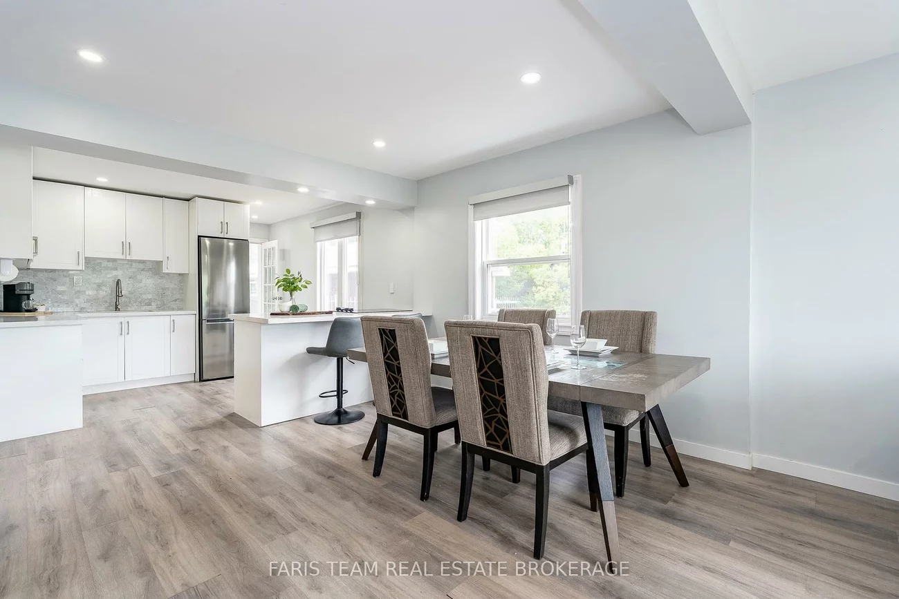 11, Park, Holland Landing, East Gwillimbury