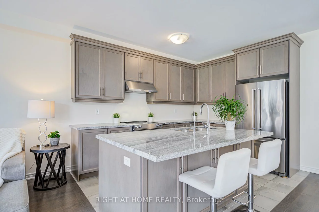 290, Silk Twist, Holland Landing, East Gwillimbury