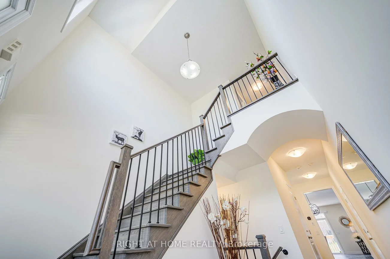 290, Silk Twist, Holland Landing, East Gwillimbury
