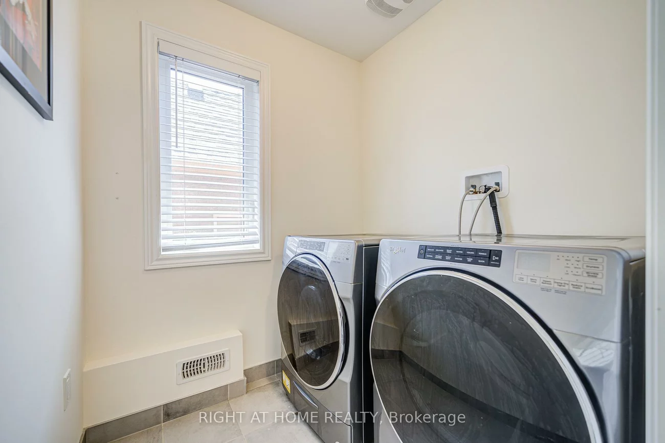 290, Silk Twist, Holland Landing, East Gwillimbury