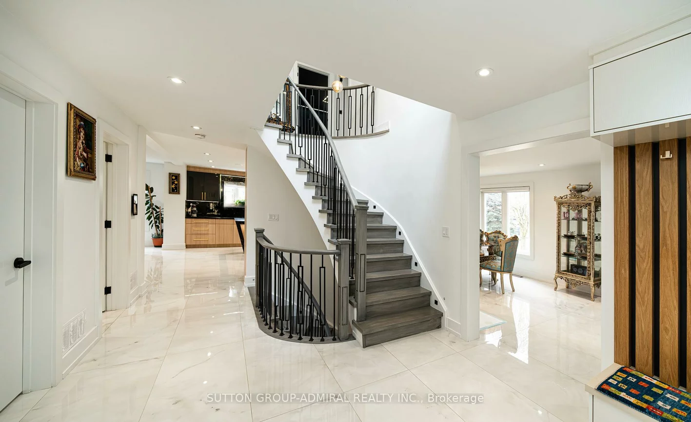 60, Maple, Sharon, East Gwillimbury