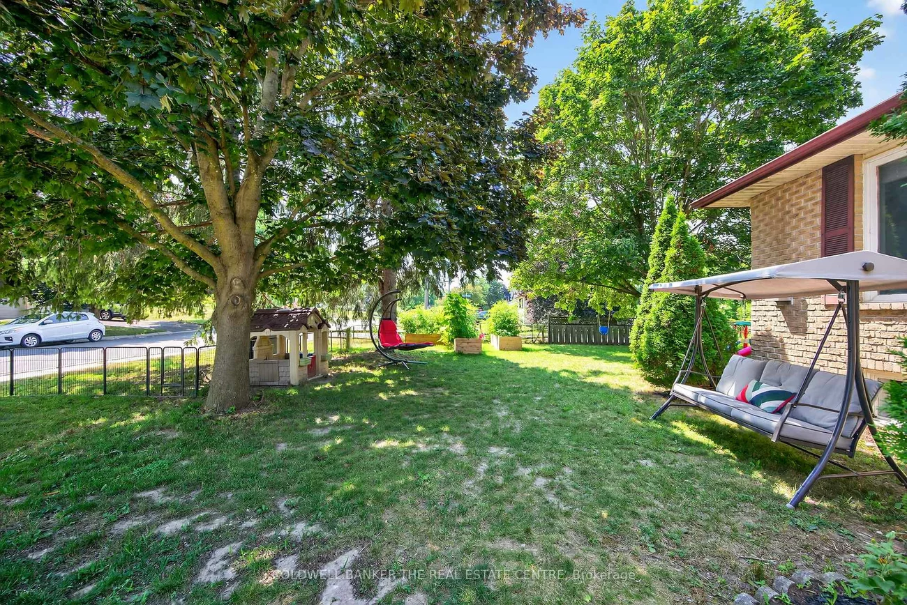 242, East, Holland Landing, East Gwillimbury