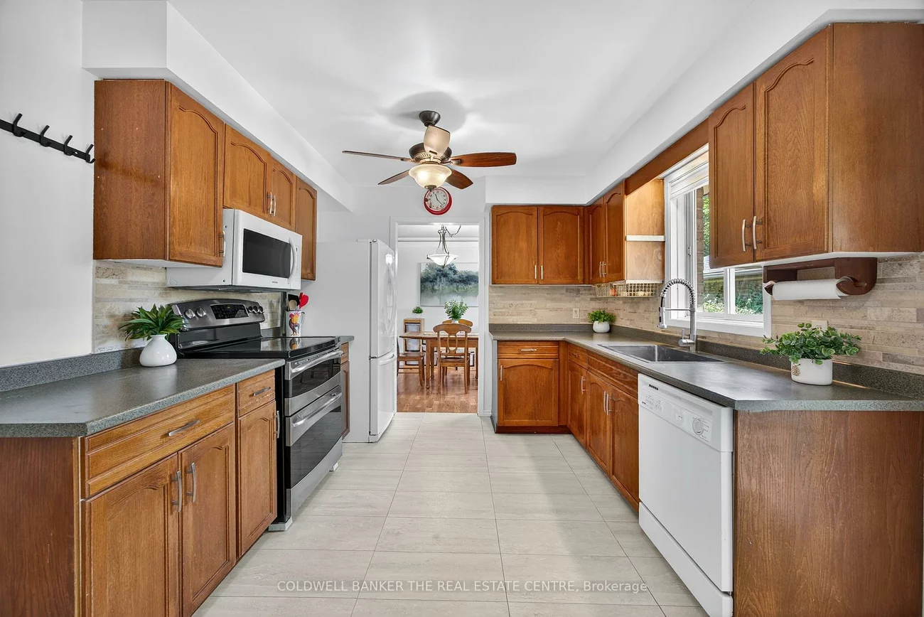 242, East, Holland Landing, East Gwillimbury