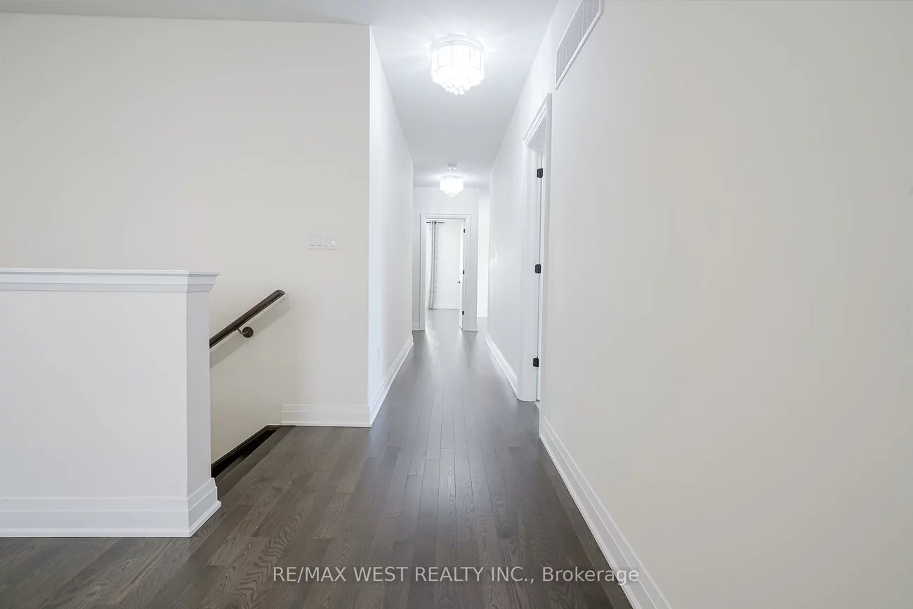 106, Silk Twist, Holland Landing, East Gwillimbury