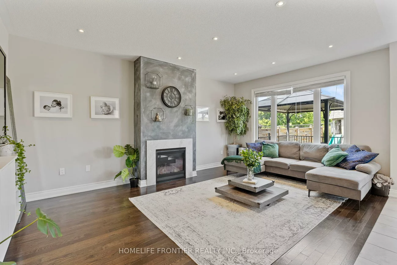 10, Festival, Sharon, East Gwillimbury