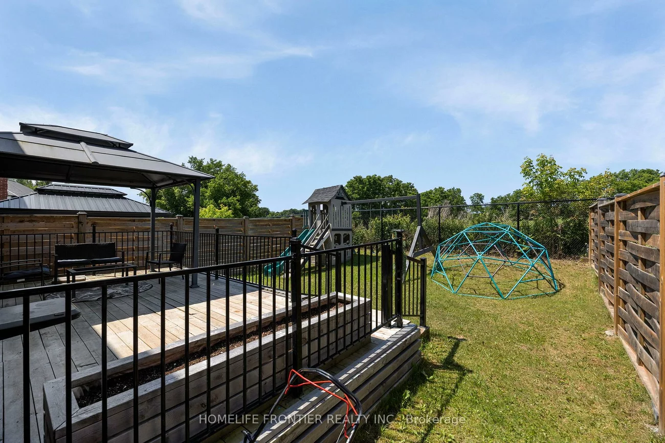 10, Festival, Sharon, East Gwillimbury