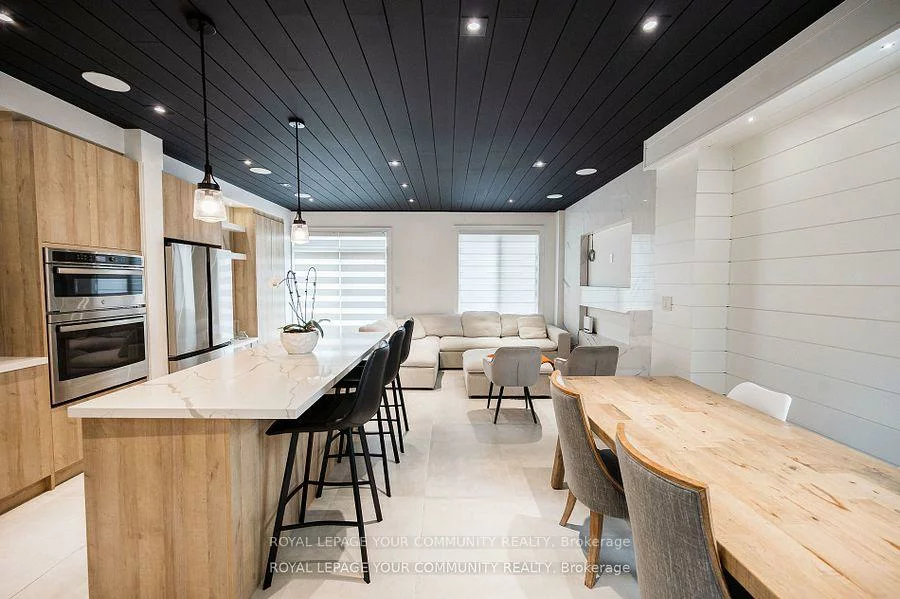 54, Frederick Taylor, Mt Albert, East Gwillimbury