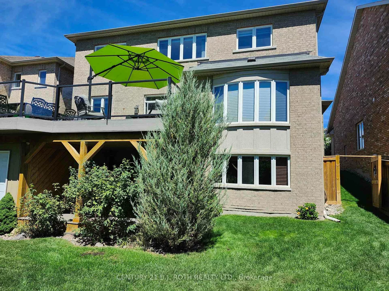 35, Manor Forest, Mt Albert, East Gwillimbury