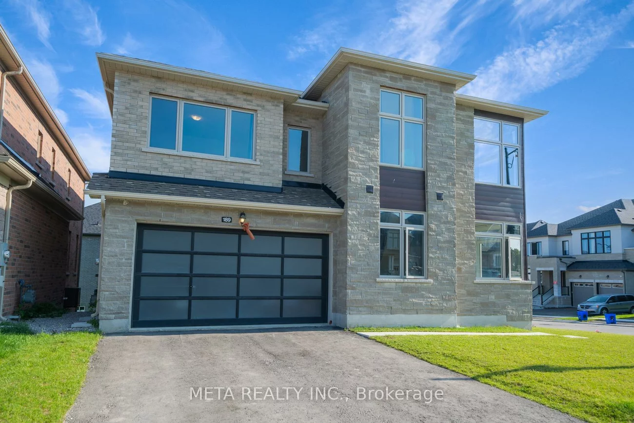 189, Thompson, Holland Landing, East Gwillimbury