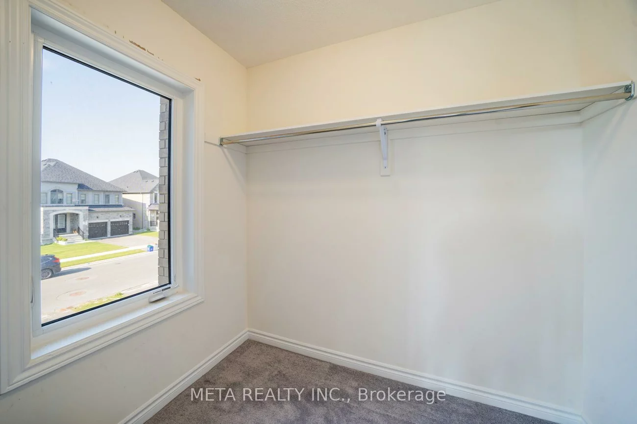 189, Thompson, Holland Landing, East Gwillimbury