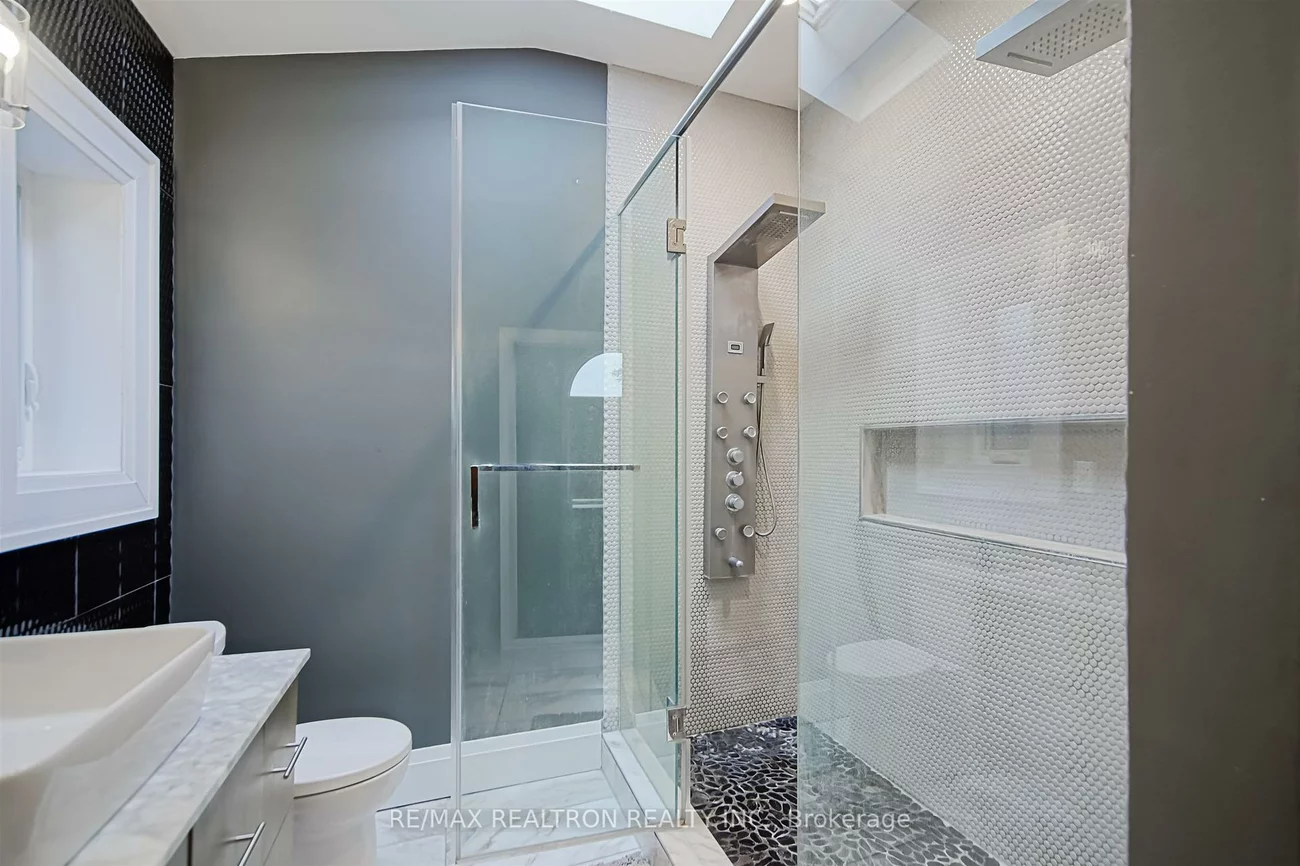 3433, MOUNT ALBERT, Sharon, East Gwillimbury