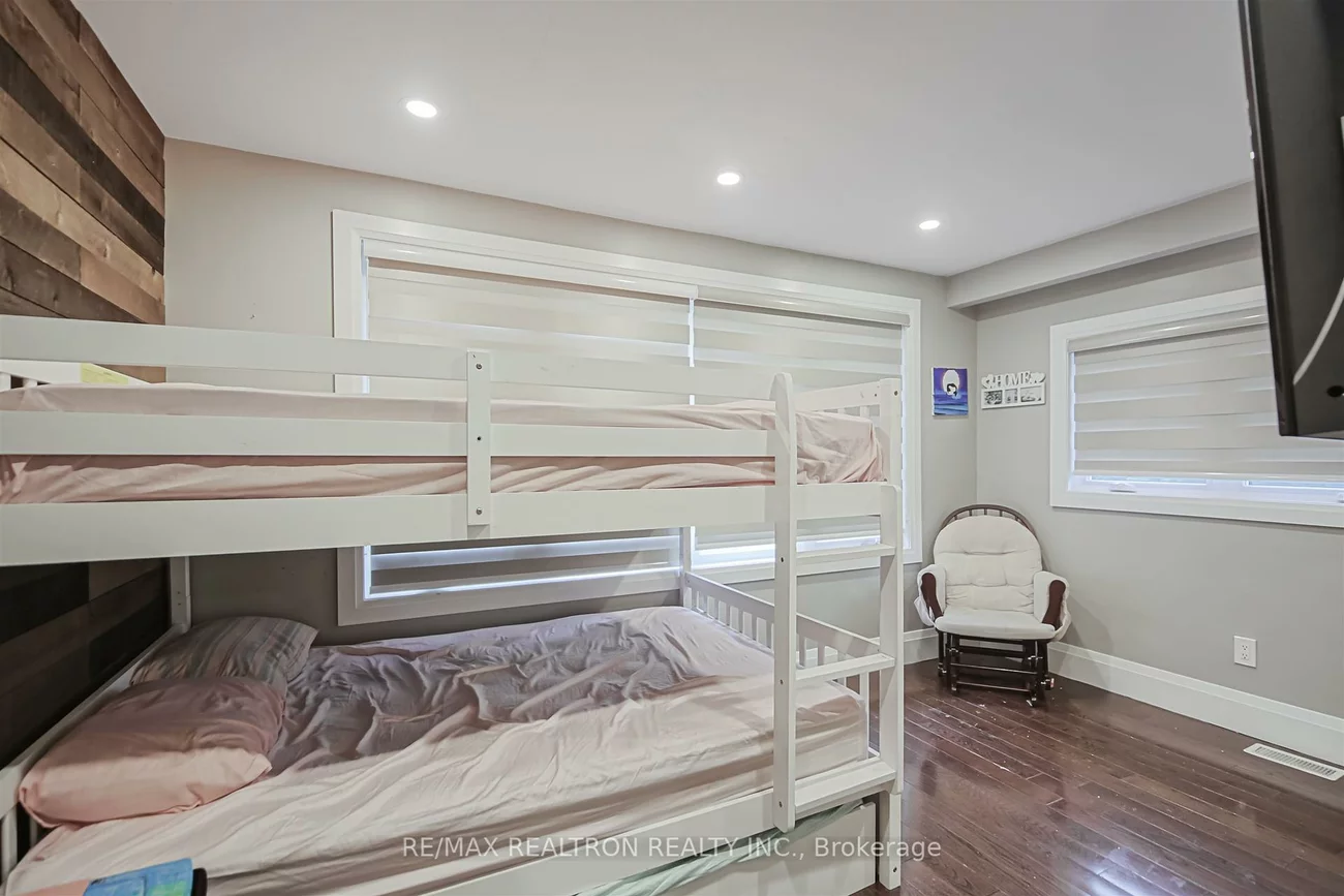 3433, MOUNT ALBERT, Sharon, East Gwillimbury