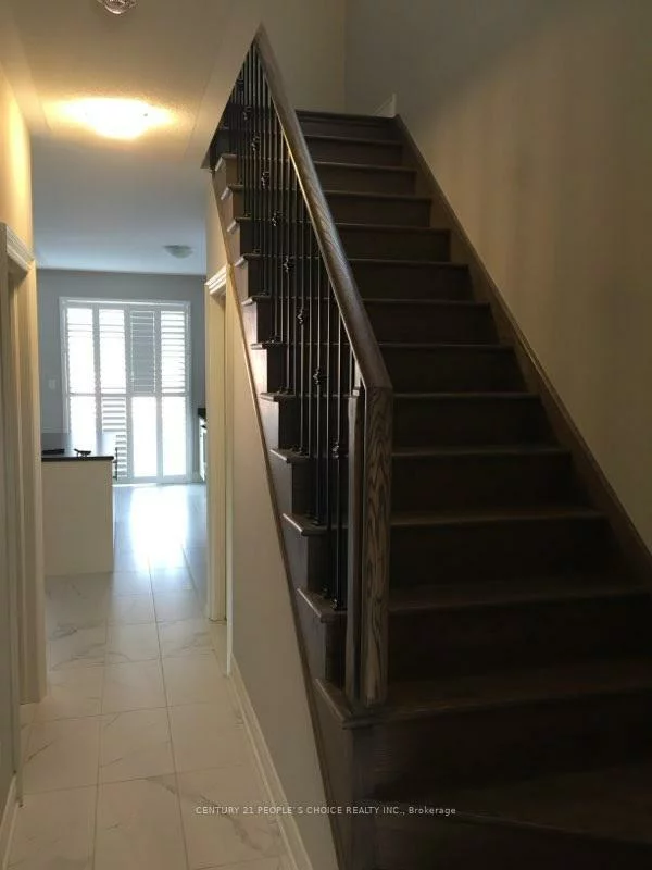 15, Silver Charm, Sharon, East Gwillimbury