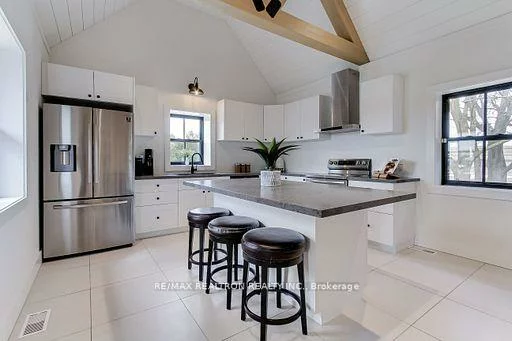 19572, Centre, Mt Albert, East Gwillimbury