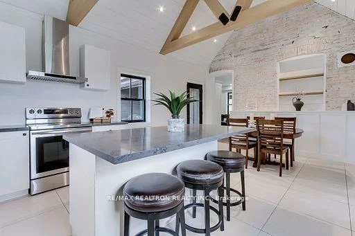 19572, Centre, Mt Albert, East Gwillimbury