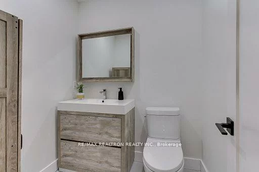 19572, Centre, Mt Albert, East Gwillimbury