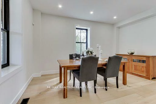 19572, Centre, Mt Albert, East Gwillimbury