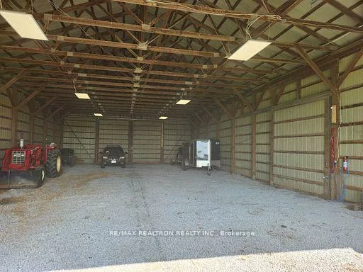 19572, Centre, Mt Albert, East Gwillimbury