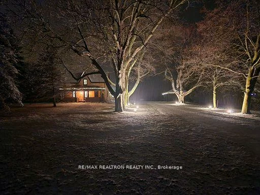 19572, Centre, Mt Albert, East Gwillimbury