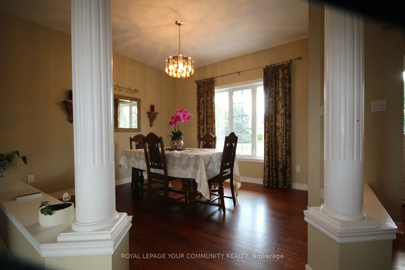 22, Whitebirch, Sharon, East Gwillimbury