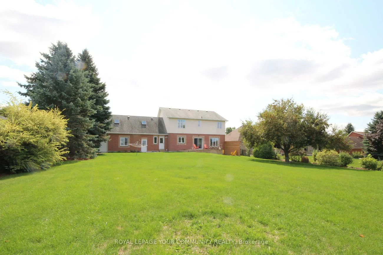 22, Whitebirch, Sharon, East Gwillimbury