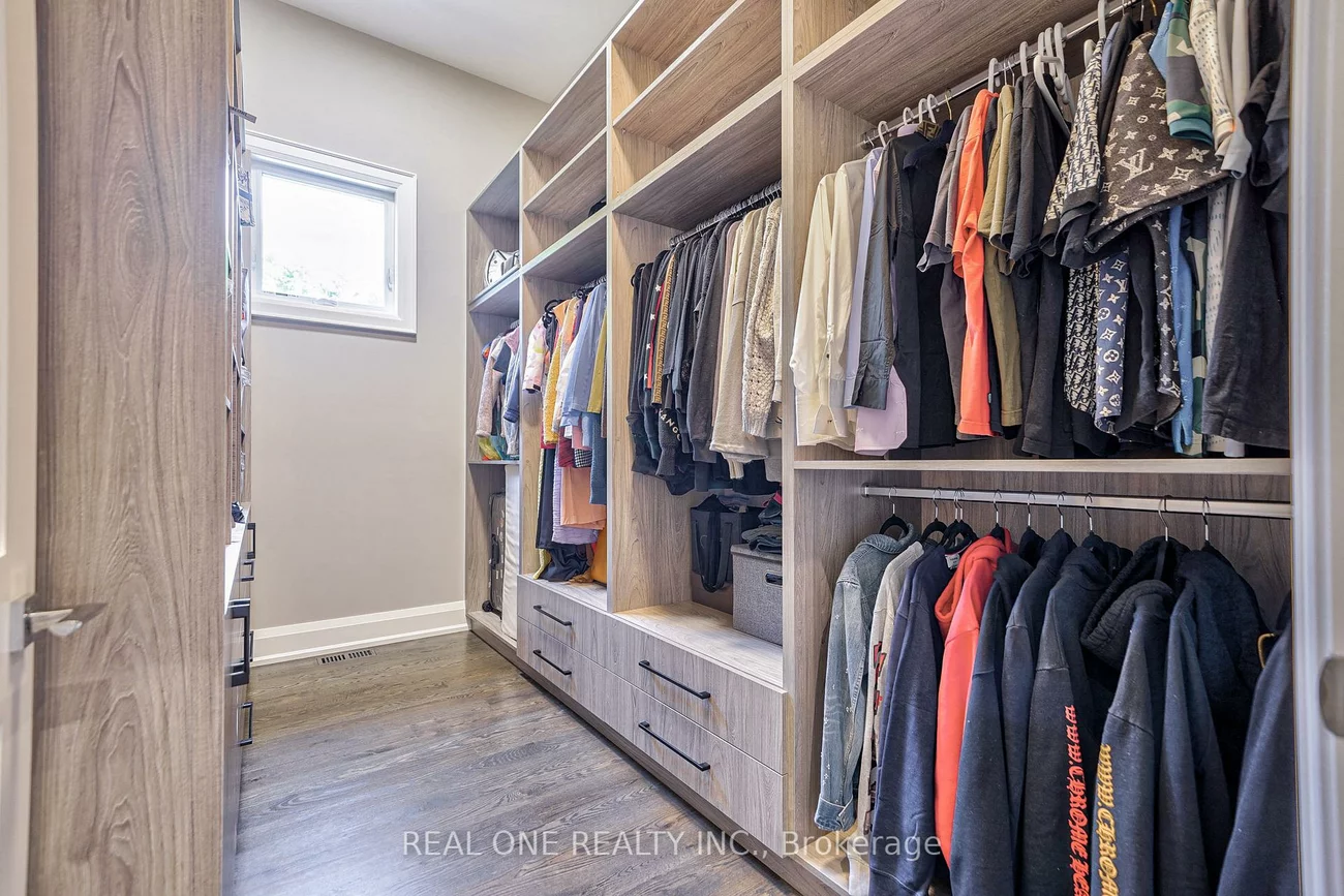 170, Ward, Sharon, East Gwillimbury